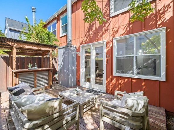2086 S Delaware Street, San Mateo CA 94403