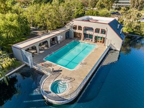 1090 Shoreline Drive, San Mateo CA 94404