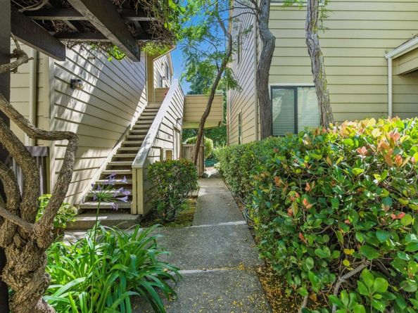 1090 Shoreline Drive, San Mateo CA 94404