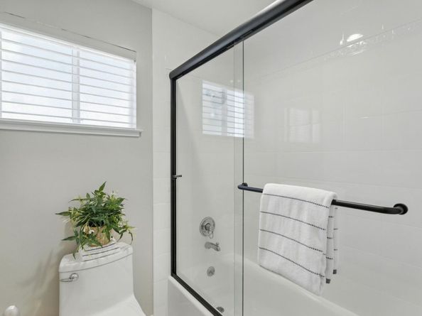 1090 Shoreline Drive, San Mateo CA 94404