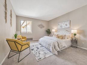 1427 Floribunda Avenue 304, Burlingame CA 94010