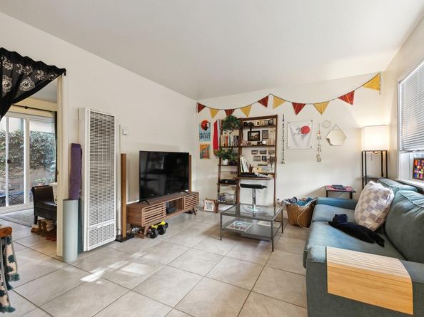 Shattuck, Oakland CA 94609