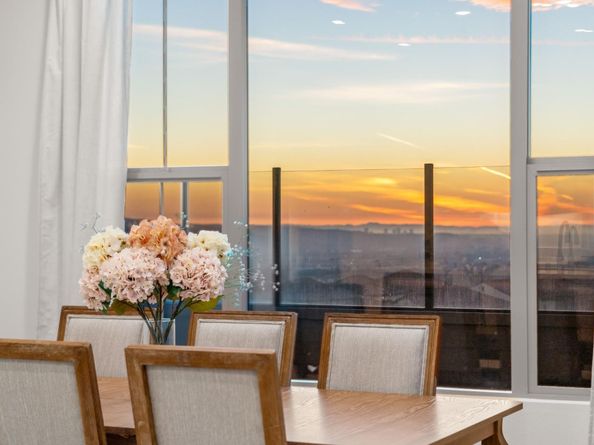 100 Glydon, Irvine CA 92618