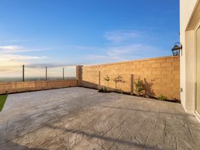 100 Glydon, Irvine CA 92618