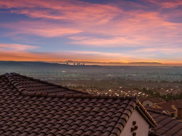 100 Glydon, Irvine CA 92618