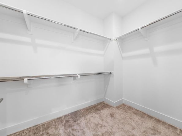 100 Glydon, Irvine CA 92618