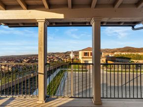 100 Glydon, Irvine CA 92618