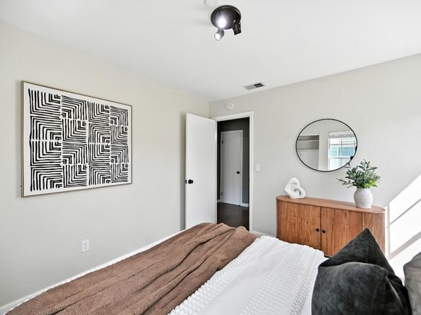 984 Belmont Terrace 10, Sunnyvale CA 94086