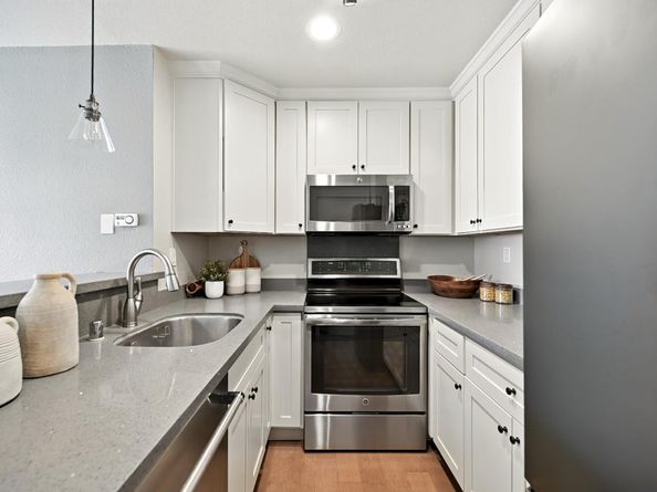 984 Belmont Terrace 10, Sunnyvale CA 94086