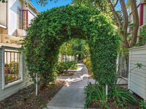 984 Belmont Terrace 10, Sunnyvale CA 94086