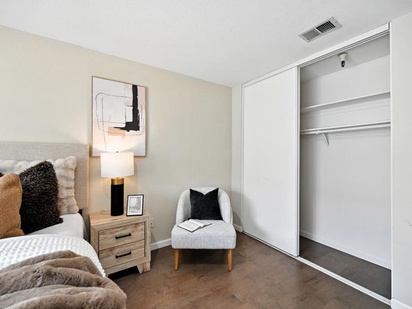 984 Belmont Terrace 10, Sunnyvale CA 94086