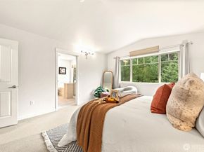 12211 NE 103rd Lane, Kirkland WA 98033