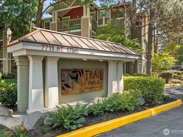 7711 NE 175th Street A305, Kenmore WA 98028