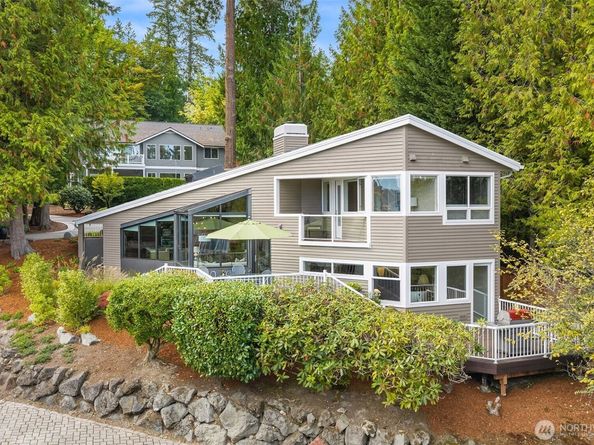 2604 W Lake Sammamish Parkway NE, Redmond WA 98052