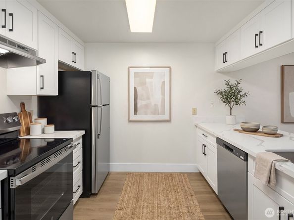 10501 8th Avenue NE 127, Seattle WA 98125