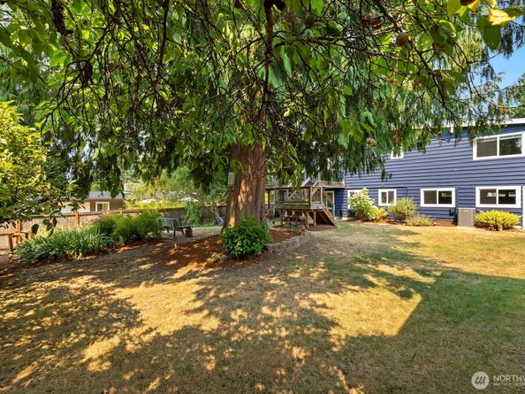 10913 NE 48th Street, Kirkland WA 98033