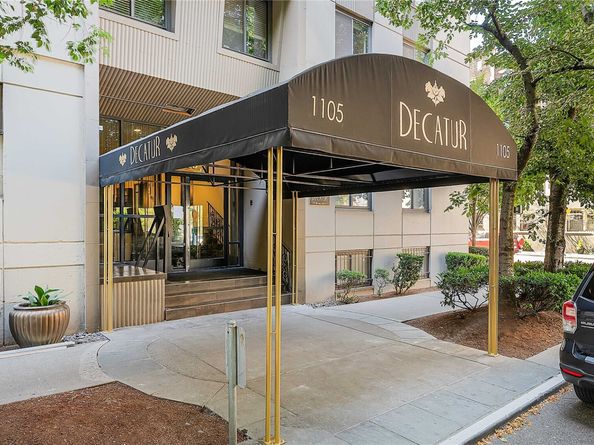 1105 Spring Street 1304, Seattle WA 98104