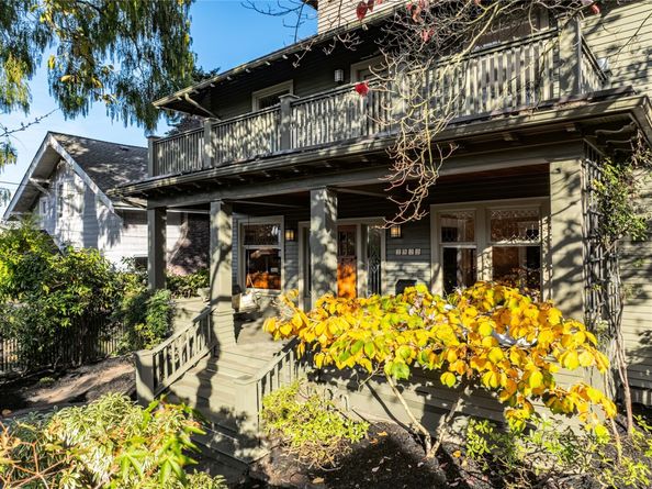 2322 12th Avenue E, Seattle WA 98102