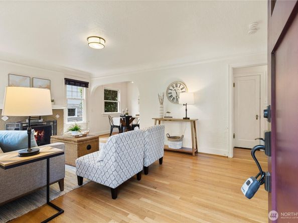 547 NE 91st Street, Seattle WA 98115