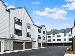 767 7th Avenue NW, Issaquah WA 98027