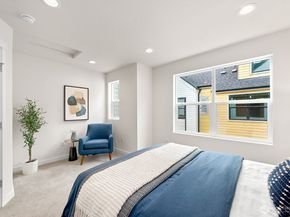 767 7th Avenue NW, Issaquah WA 98027