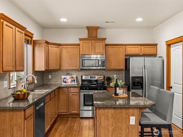 103 162nd Place SE, Bothell WA 98012