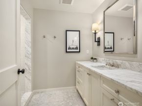 6560 163rd Place SE, Bellevue WA 98006