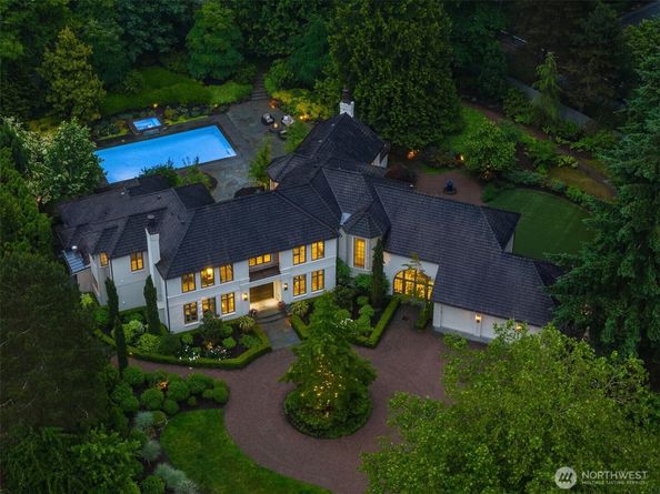 6560 163rd Place SE, Bellevue WA 98006