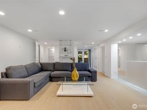 3033 45th Avenue SW, Seattle WA 98116