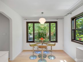 3033 45th Avenue SW, Seattle WA 98116