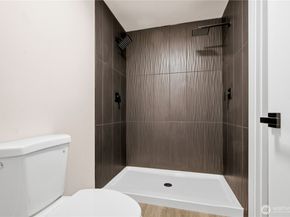 4335 NE 2nd Ct, Renton WA 98059