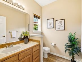 26826 118th Court SE, Kent WA 98030