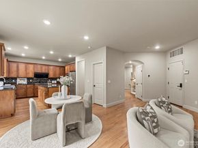 11818 179th Place NE, Redmond WA 98052