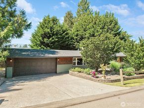 10157 NE 200th Street, Bothell WA 98011