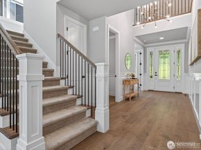 23973 NE 25th Street, Sammamish WA 98074