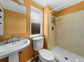 35011 27th Avenue SW, Tacoma WA 98023