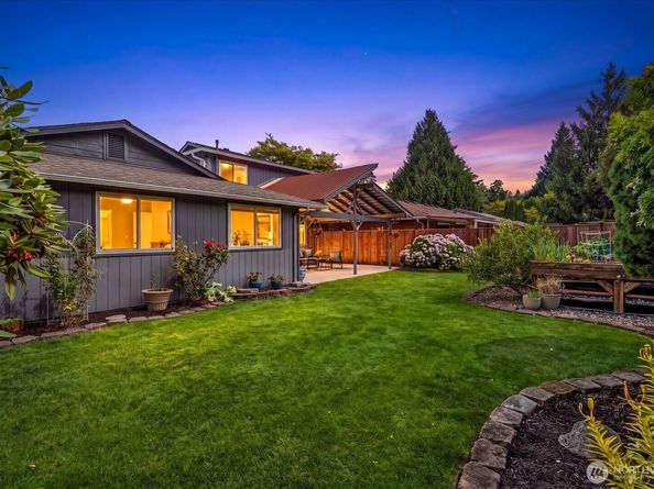 1806 19TH Dr NE, Auburn WA 98002