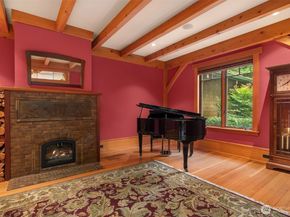 16790 Agate Point Road, Bainbridge Island WA 98110