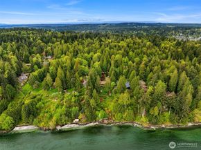 16790 Agate Point Road, Bainbridge Island WA 98110