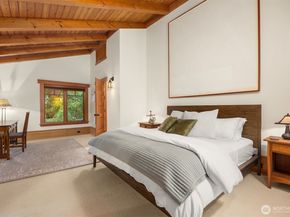 16790 Agate Point Road, Bainbridge Island WA 98110