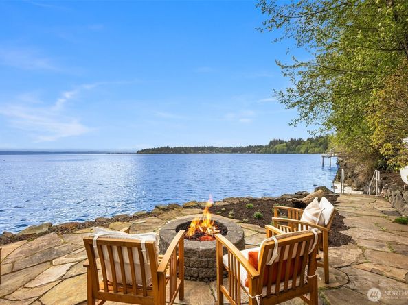 16790 Agate Point Road, Bainbridge Island WA 98110