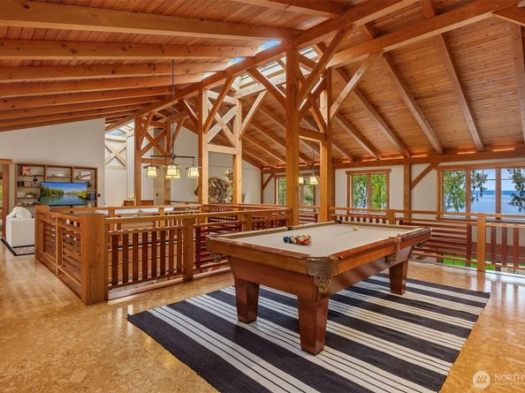 16790 Agate Point Road, Bainbridge Island WA 98110