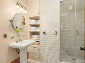 16790 Agate Point Road, Bainbridge Island WA 98110