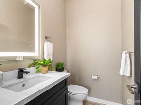 1157 Wheaton Way, Bremerton WA 98310