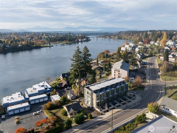 1157 Wheaton Way, Bremerton WA 98310