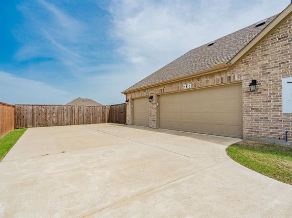 286  Greenhill Avenue , Sunnyvale Texas 75182