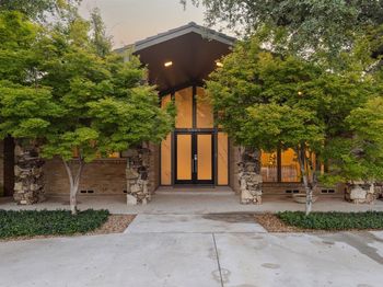 5511  Royal Lane 