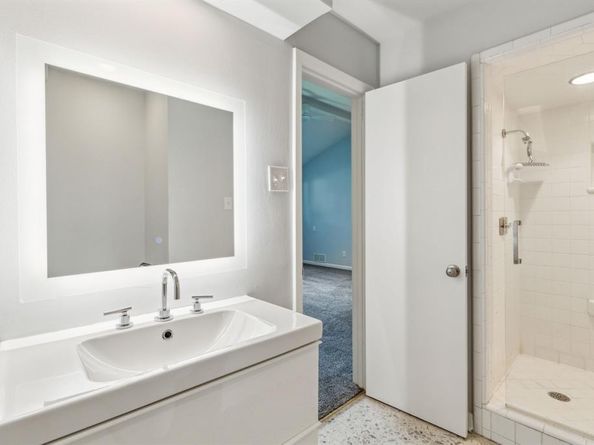 5511  Royal Lane , Dallas Texas 75229