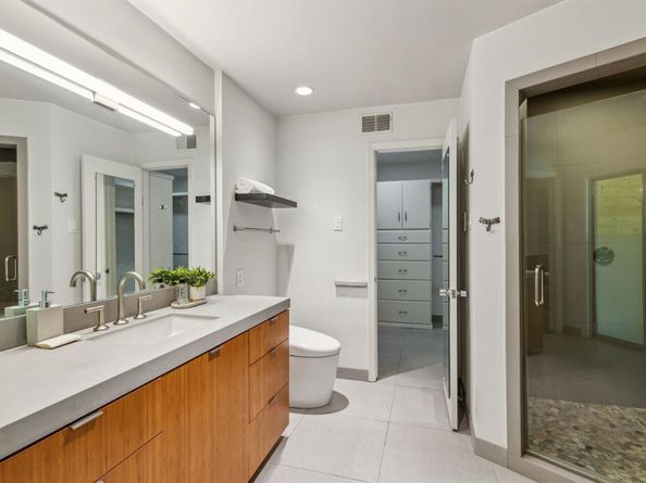 5511  Royal Lane , Dallas Texas 75229