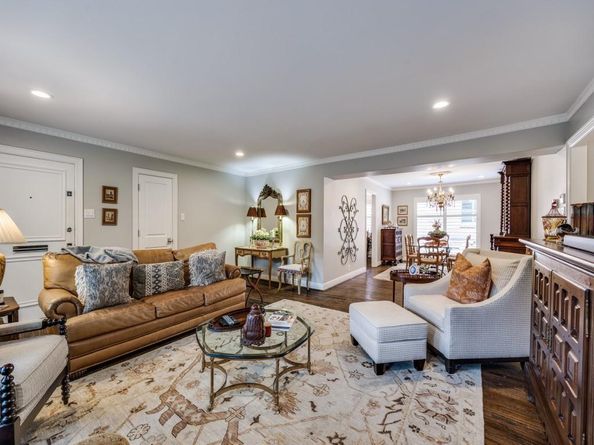 6151  Bandera Avenue  B, Dallas Texas 75225